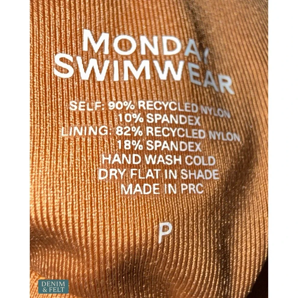 Monday Swimwear size top